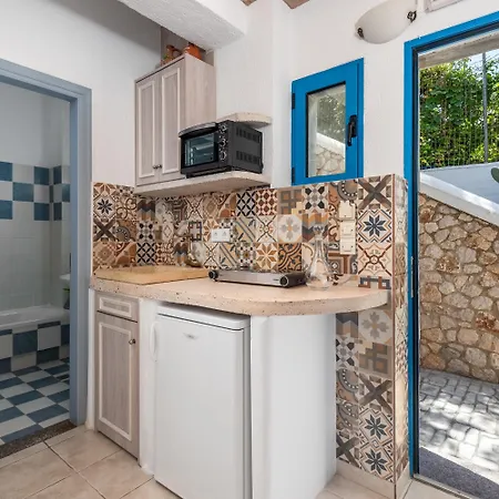 Agnanti Archangelos (Rhodes)