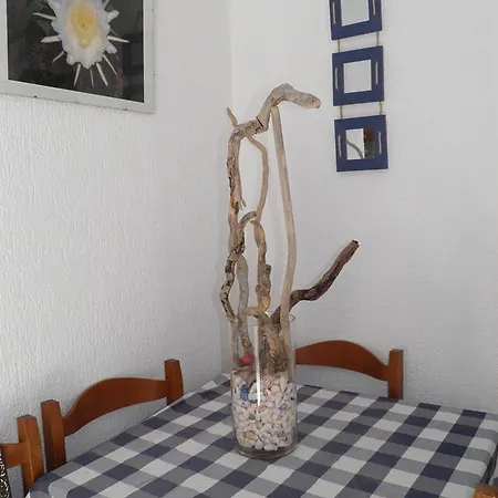 Agnanti Daire Archangelos (Rhodes)