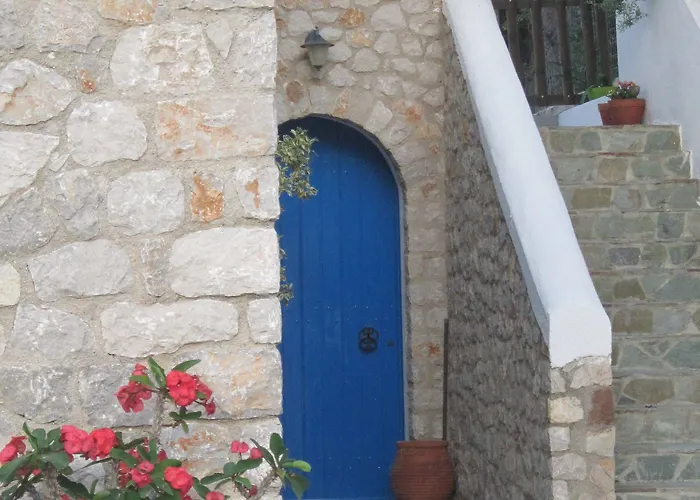 Agnanti アパート